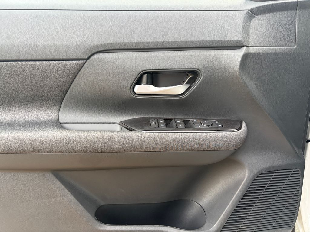 2026 Nissan KICKS SV AWD - Photo 12