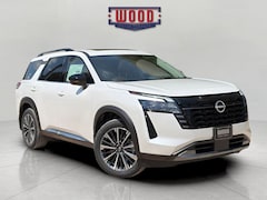 2026 Nissan Pathfinder Platinum SUV
