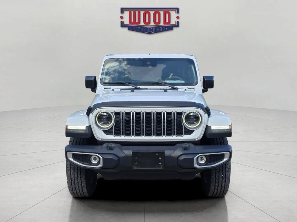 Used 2025 Jeep Wrangler Sahara SUV