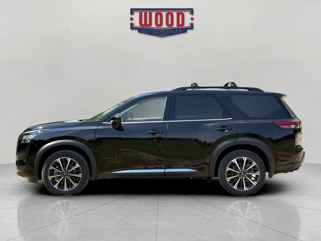 New 2026 Nissan Pathfinder Platinum SUV