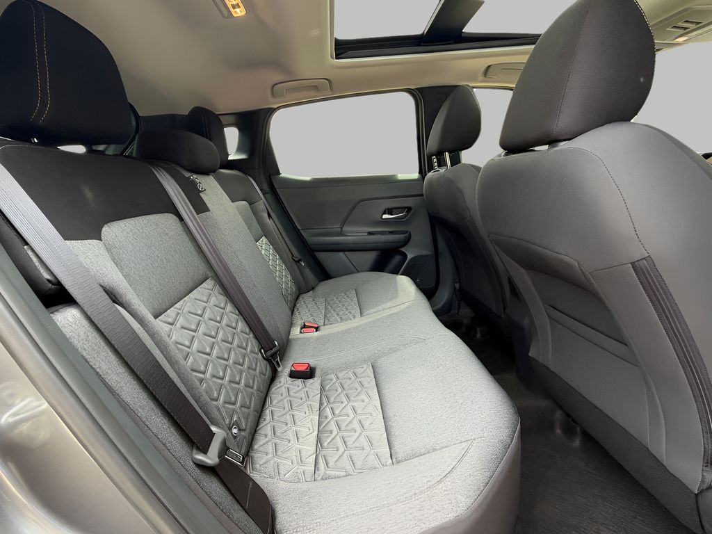 2026 Nissan KICKS SV AWD - Photo 7