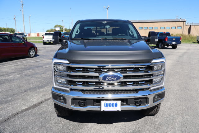 Used 2025 Ford F-250SD Lariat Truck