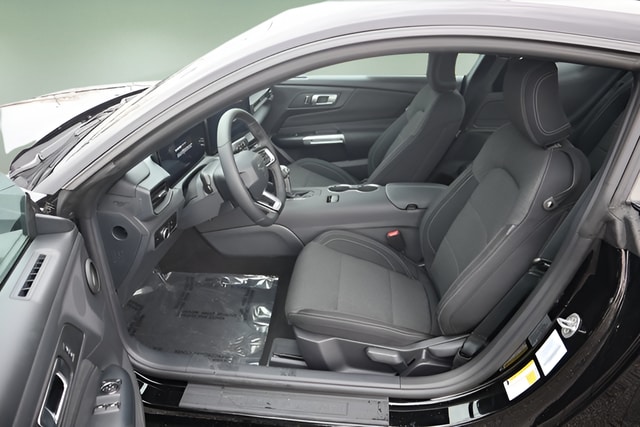 2026 Ford Mustang EcoBoost Fastback - Photo 12