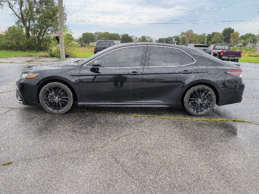 Used 2024 Toyota Camry Hybrid XSE Sedan
