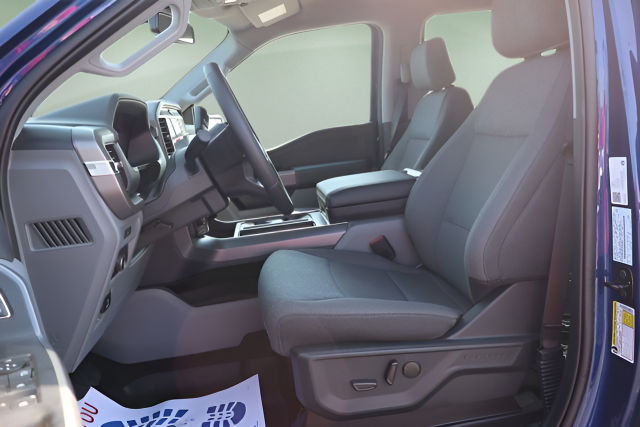 2026 Ford F-150 XLT - Photo 11