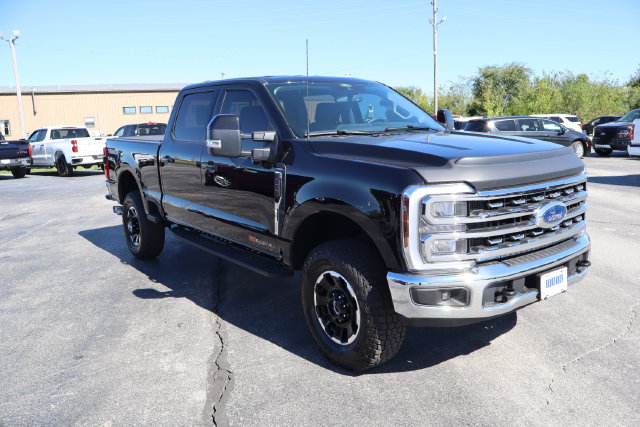 Used 2025 Ford F-250SD Lariat Truck