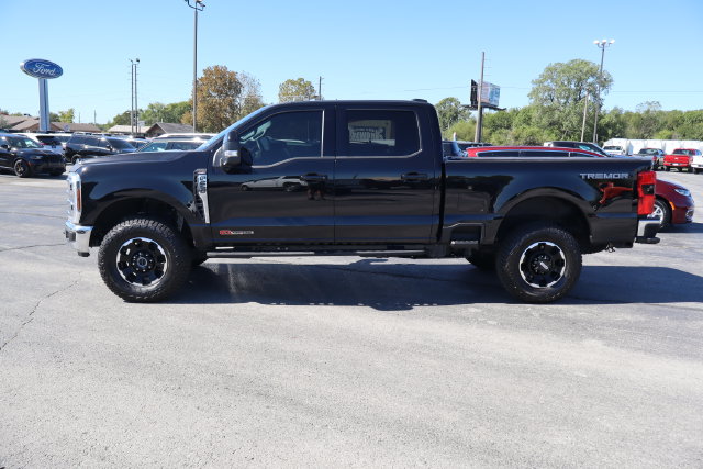 Used 2025 Ford F-250SD Lariat Truck