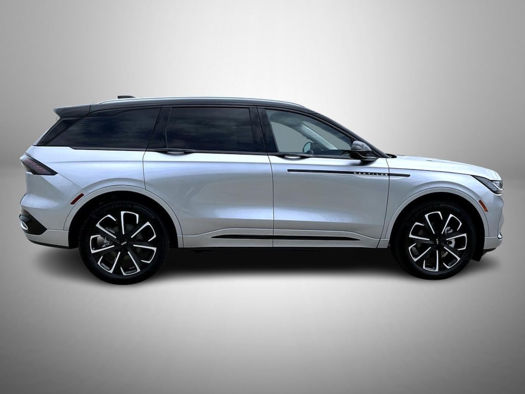 New 2026 Lincoln Nautilus Reserve SUV