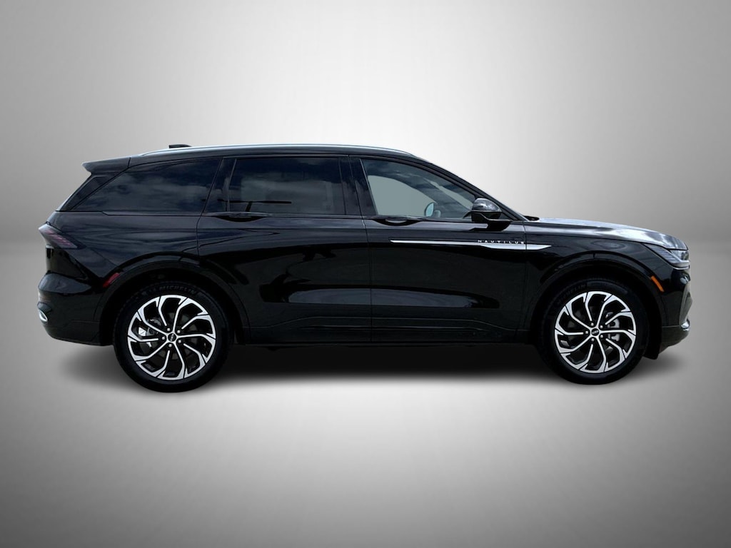 New 2026 Lincoln Nautilus Reserve SUV