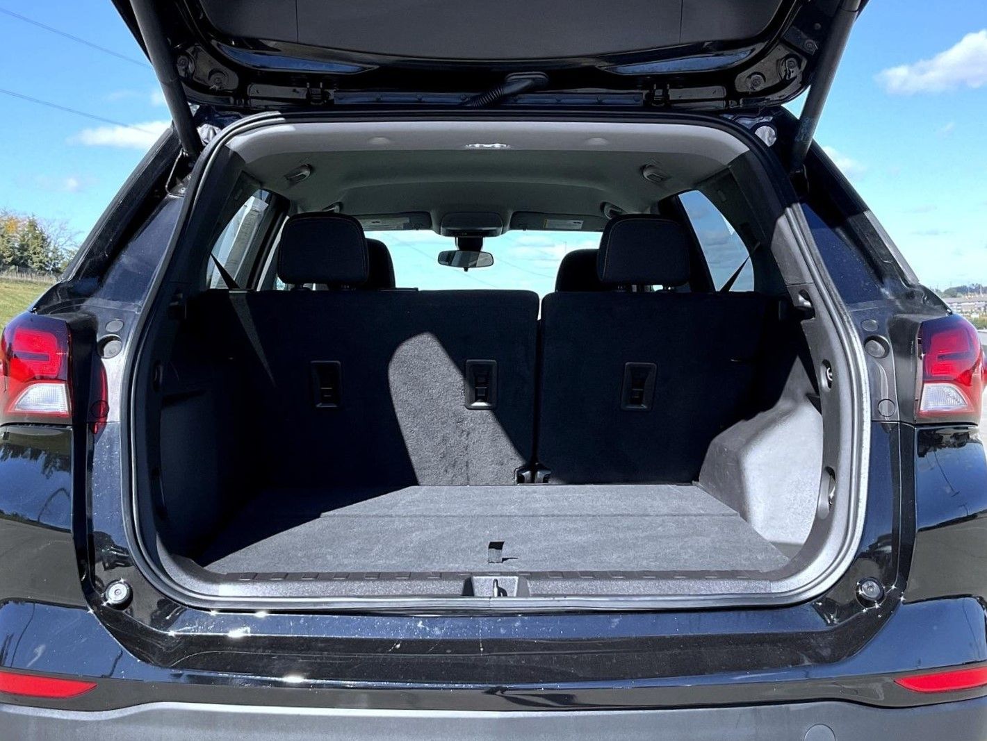 2024 Chevrolet Equinox LT - Photo 22