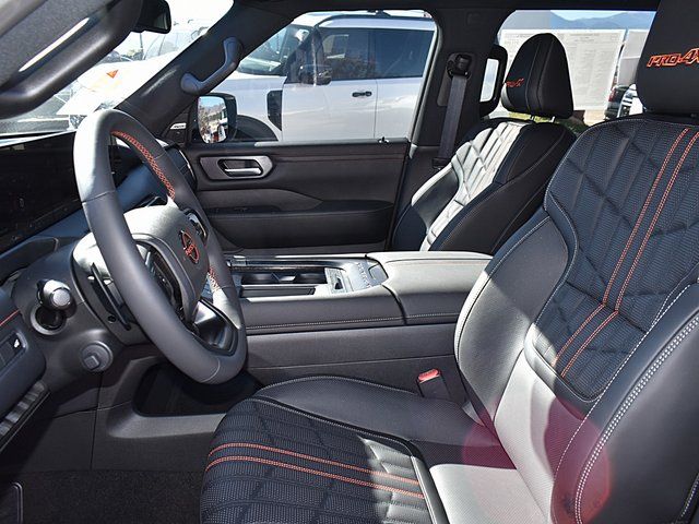 2026 Nissan Armada PRO-4X - Photo 7