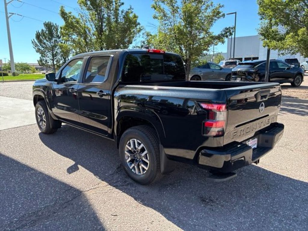 New 2026 Nissan Frontier SV Truck Crew Cab