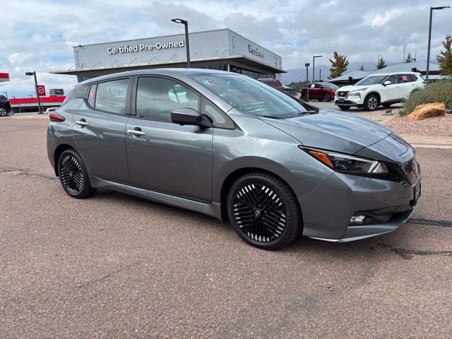 2025 Nissan LEAF