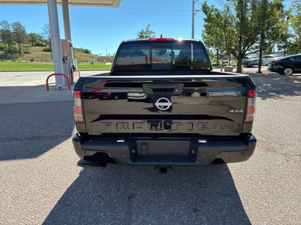 New 2026 Nissan Frontier SV Truck Crew Cab