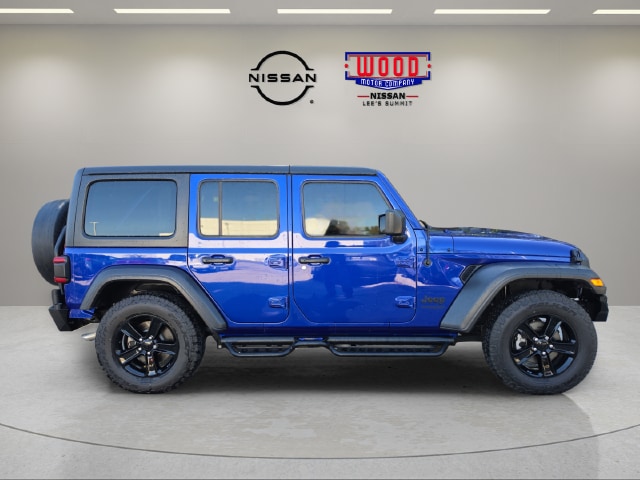Used 2020 Jeep Wrangler Unlimited Altitude with VIN 1C4HJXDG6LW325737 for sale in Kansas City