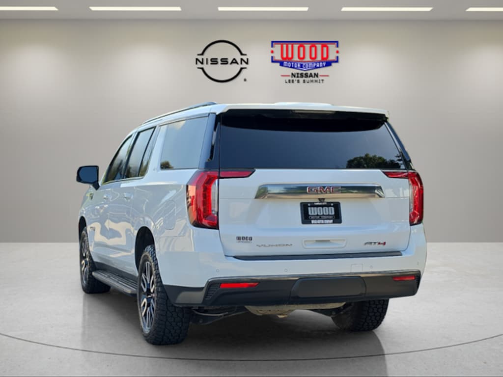 Used 2022 GMC Yukon XL AT4 SUV