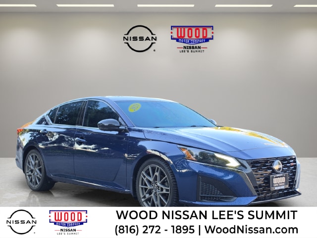 2023 Nissan Altima SR
