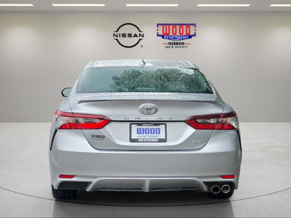 Used 2022 Toyota Camry SE Sedan