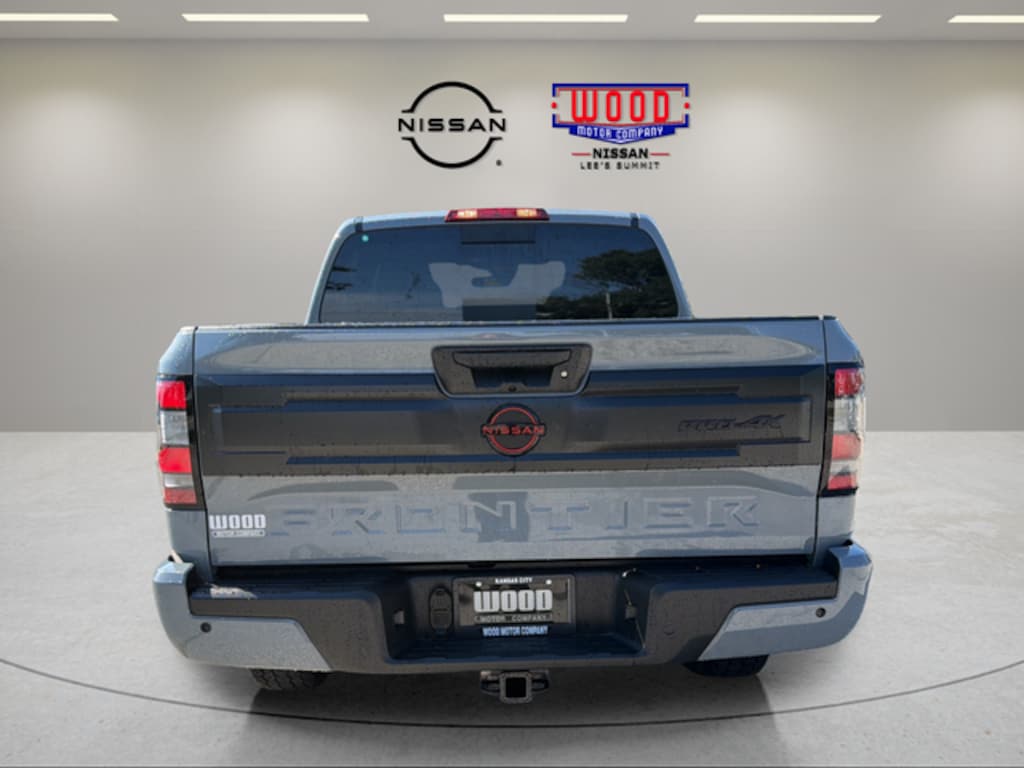 New 2027 Nissan Frontier PRO-4X Truck Crew Cab