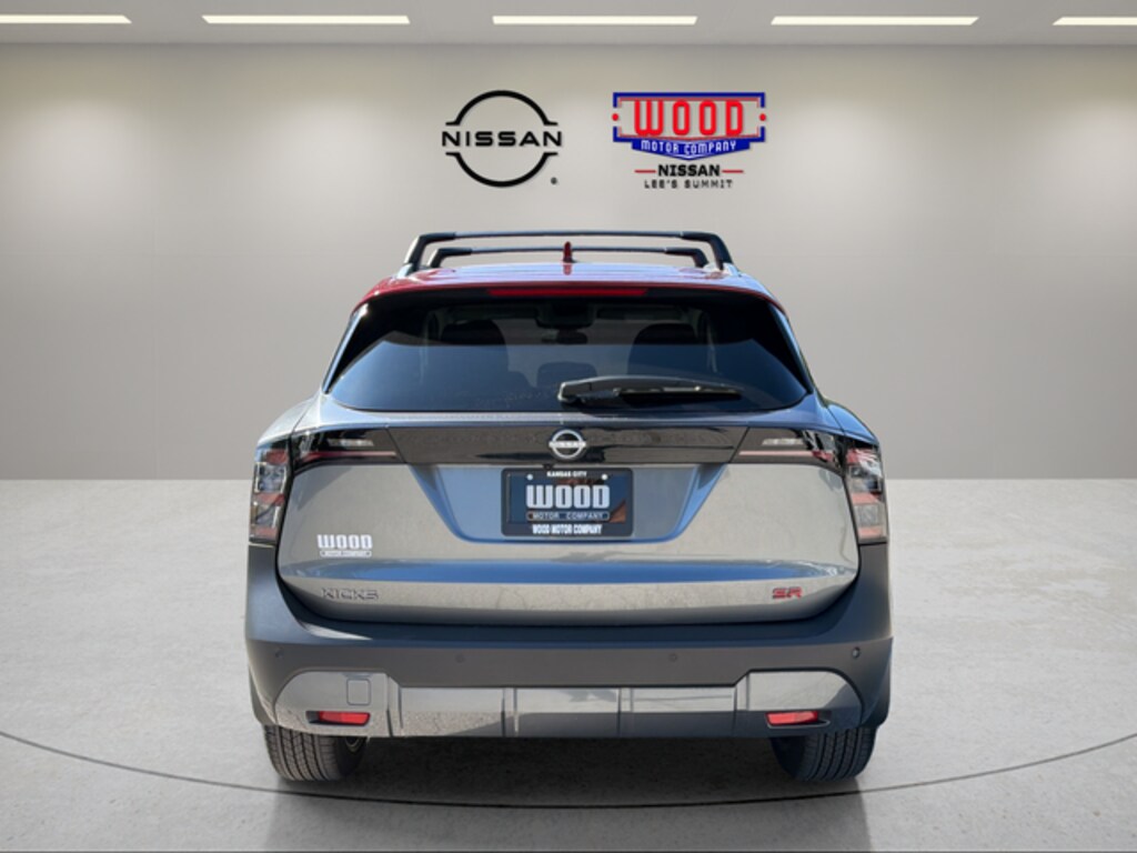Used 2025 Nissan Kicks SR SUV