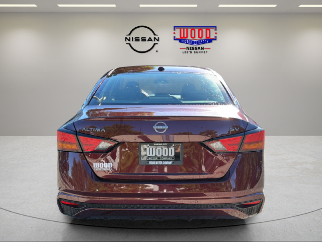 Used 2024 Nissan Altima 2.5 SV Sedan