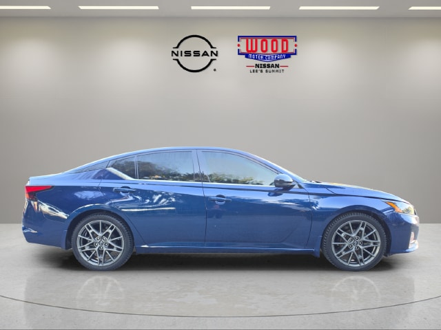 Used 2023 Nissan Altima SR with VIN 1N4AL4CV3PN302279 for sale in Kansas City