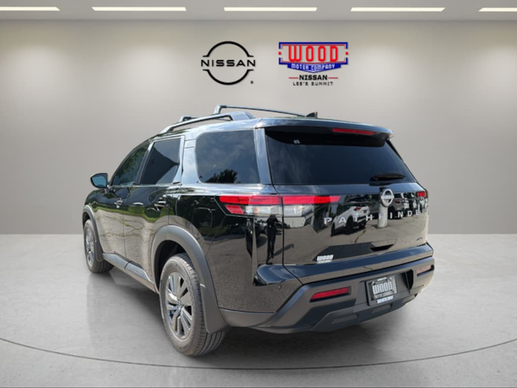 New 2026 Nissan Pathfinder SV SUV