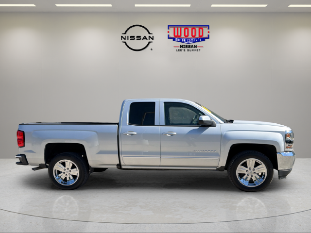 Used 2017 Chevrolet Silverado 1500 LT Truck