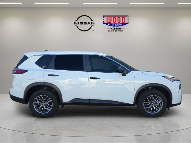 Used 2024 Nissan Rogue S with VIN 5N1BT3AB1RC758521 for sale in Kansas City