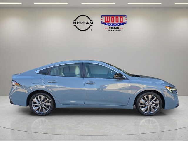 Certified 2026 Nissan Sentra SL with VIN 3N1AB9EW7TY229420 for sale in Kansas City