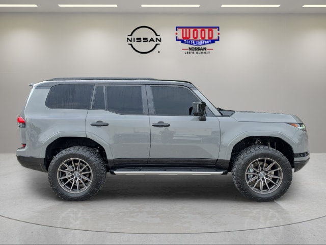 Used 2025 Lexus GX Premium+ with VIN JTJTBCDX6S5058763 for sale in Kansas City