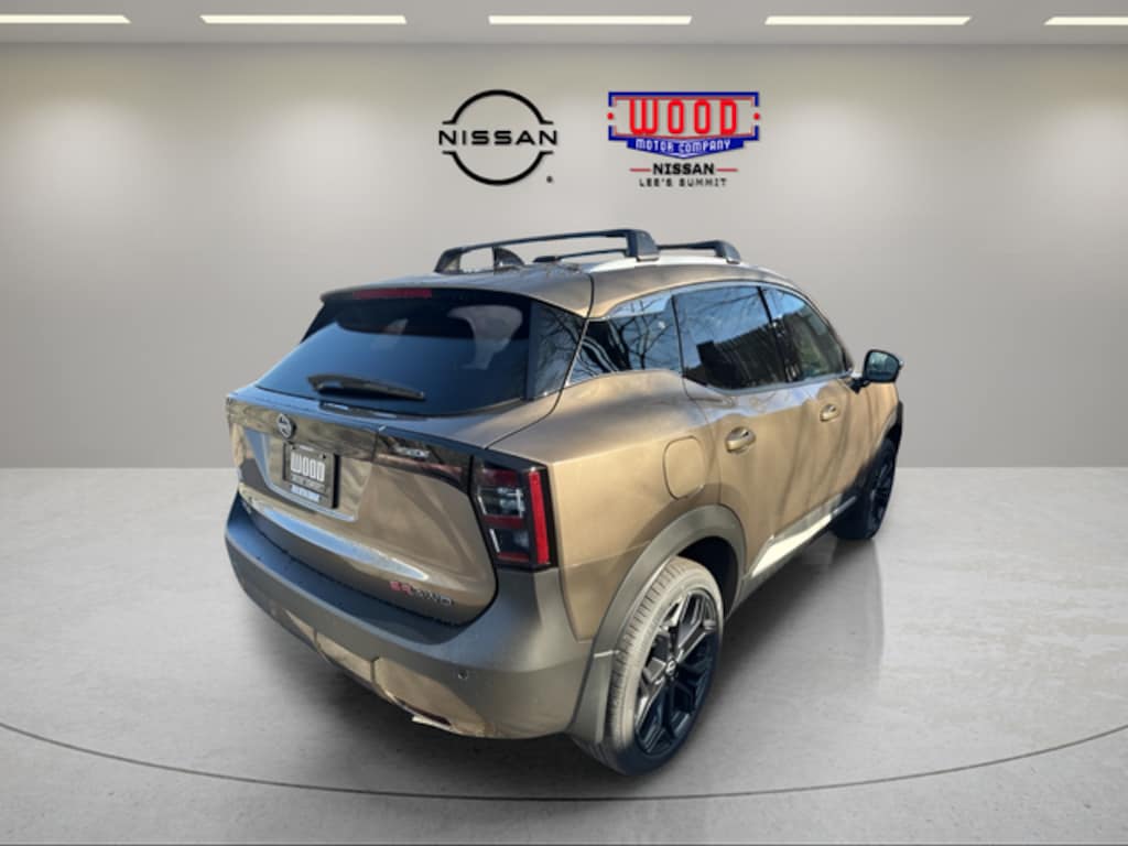New 2026 Nissan Kicks SR SUV
