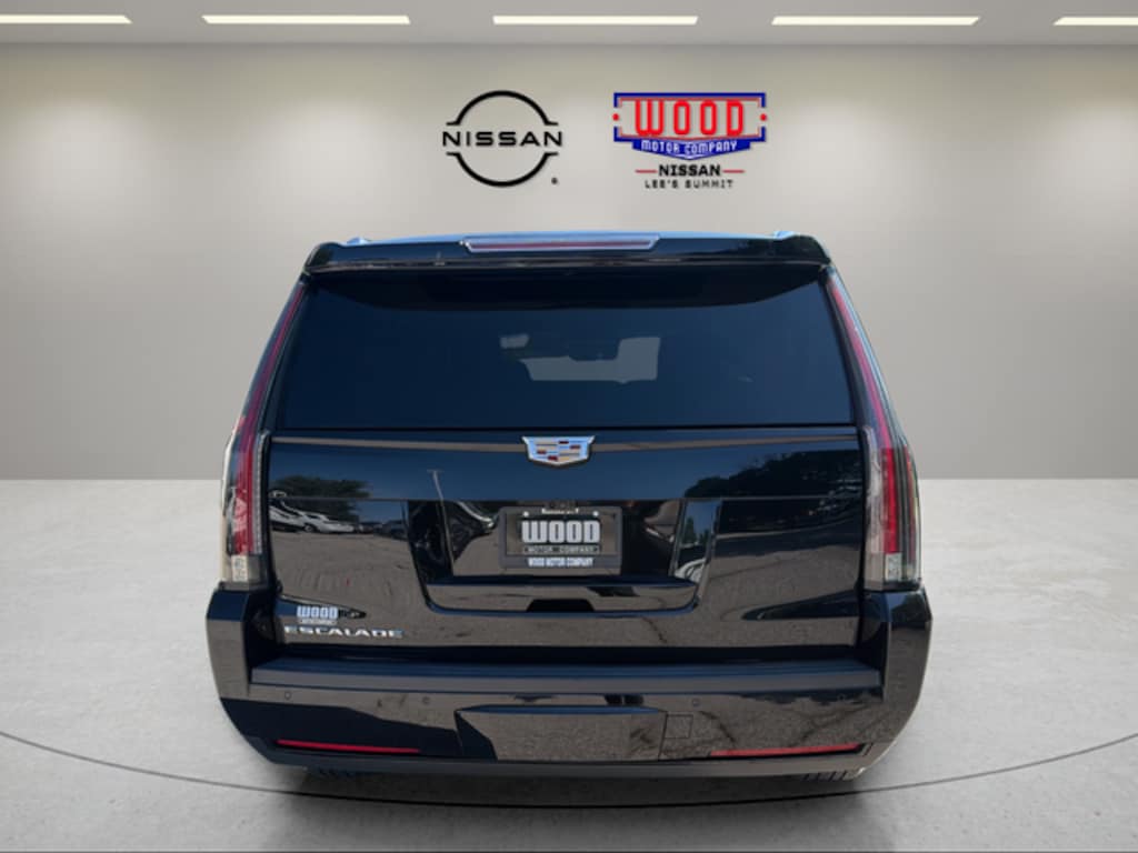 Used 2020 Cadillac Escalade ESV Premium SUV