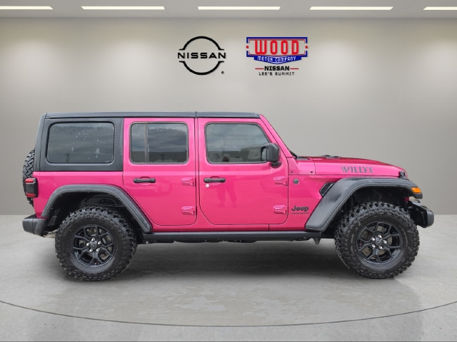 Used 2024 Jeep Wrangler 4-Door Willys with VIN 1C4PJXDG5RW320582 for sale in Kansas City