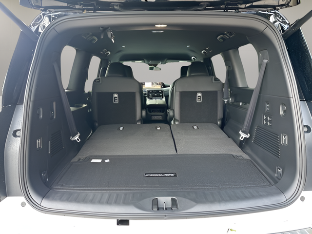 2026 Nissan Armada PRO-4X - Photo 26