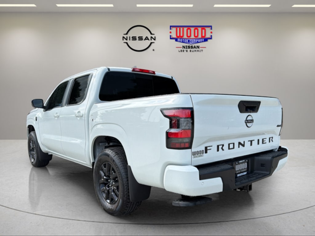 New 2026 Nissan Frontier SV Truck Crew Cab