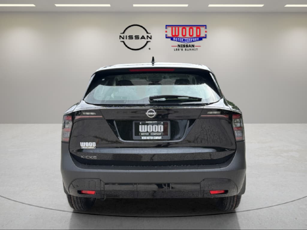 New 2027 Nissan Kicks S SUV