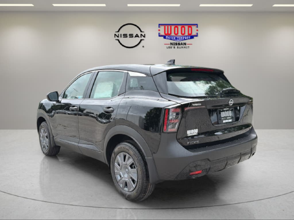 New 2027 Nissan Kicks S SUV