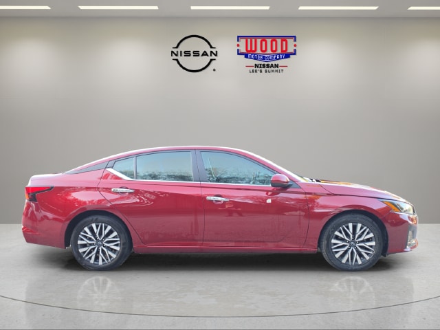 Used 2025 Nissan Altima SV with VIN 1N4BL4DV3SN361523 for sale in Kansas City