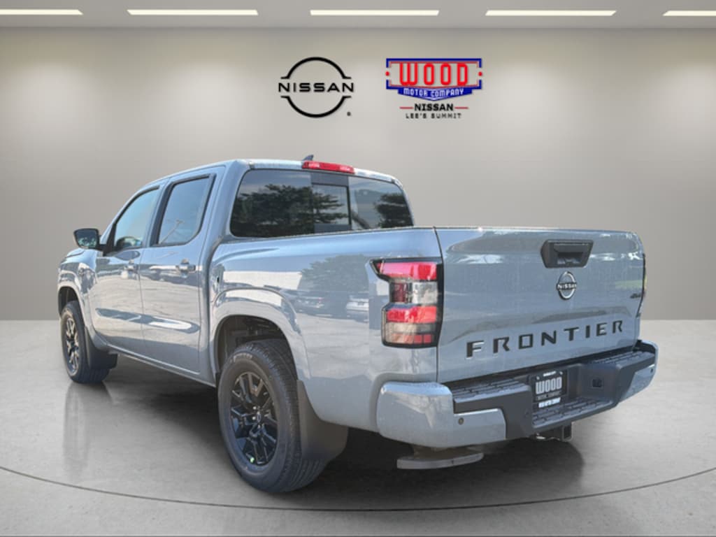 New 2026 Nissan Frontier SV Truck Crew Cab