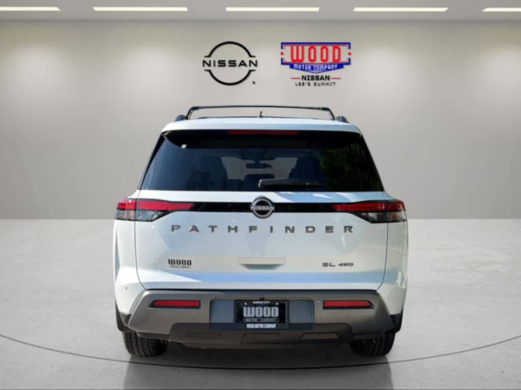 New 2026 Nissan Pathfinder SL SUV
