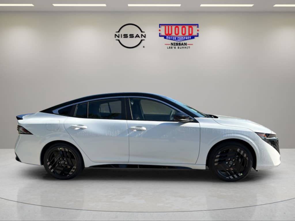 New 2027 Nissan Sentra SR Sedan
