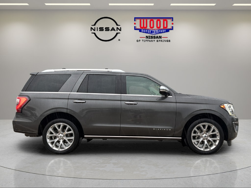 Used 2019 Ford Expedition Platinum with VIN 1FMJU1MT4KEA76986 for sale in Kansas City