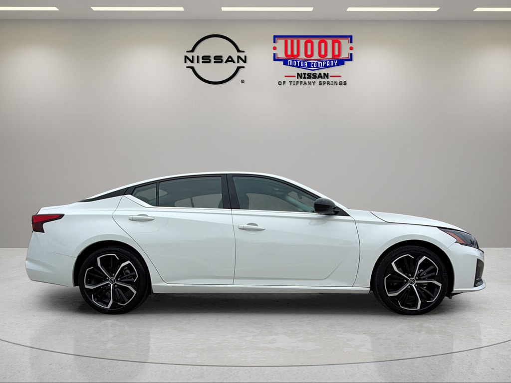 Certified 2026 Nissan Altima SR with VIN 1N4BL4CV3TN318304 for sale in Kansas City