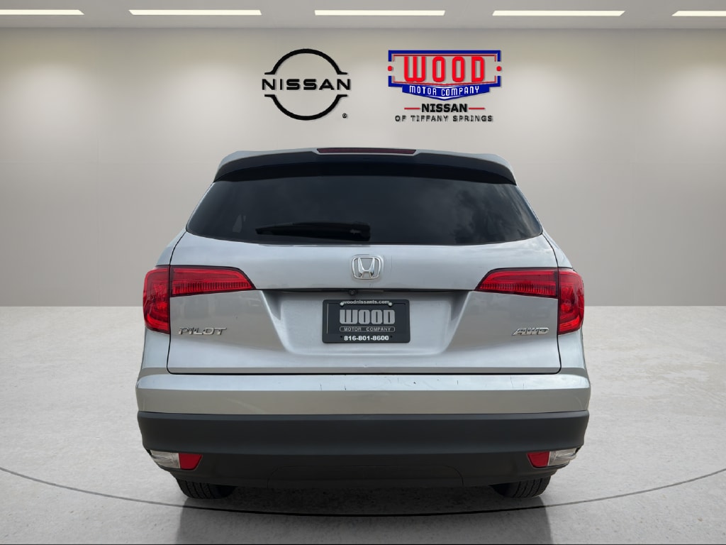 Used 2018 Honda Pilot EX-L with VIN 5FNYF6H83JB058492 for sale in Kansas City