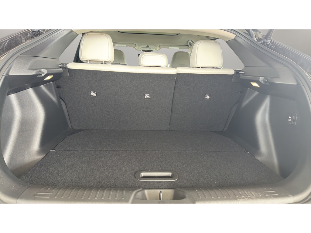 2026 Nissan LEAF Platinum+ - Photo 16