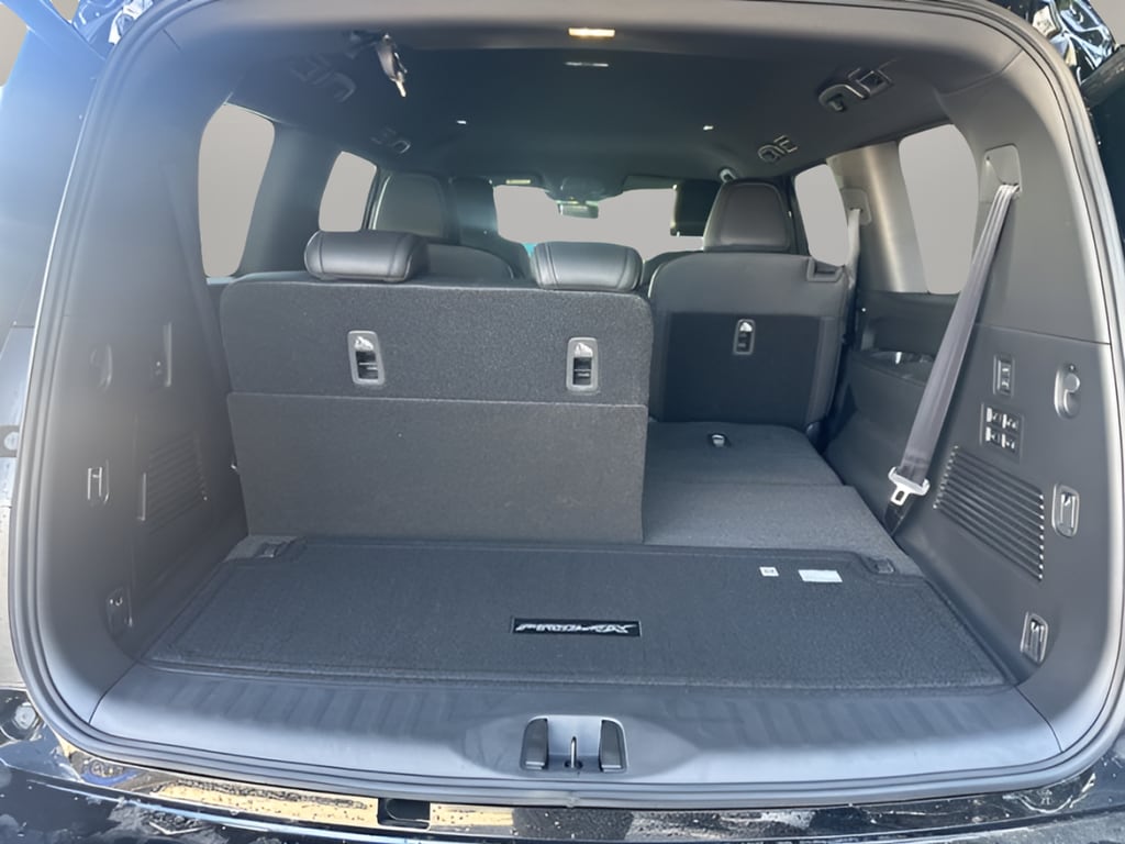 2026 Nissan Armada PRO-4X - Photo 30