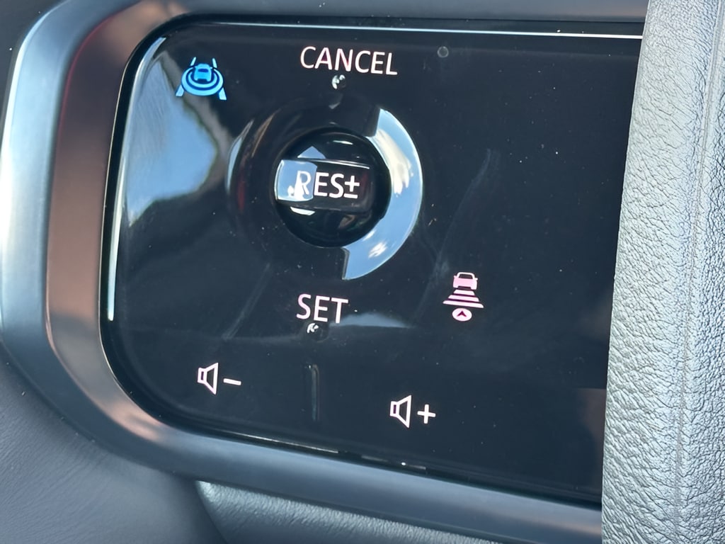 2026 Nissan Armada PRO-4X - Photo 40