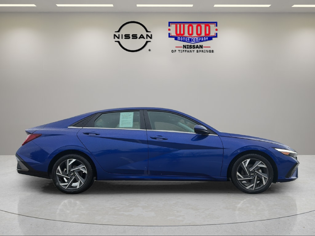 Used 2025 Hyundai Elantra SEL with VIN KMHLS4DGXSU925480 for sale in Kansas City