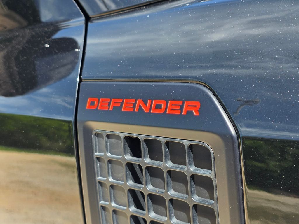 2020 Land Rover Defender X - Photo 26